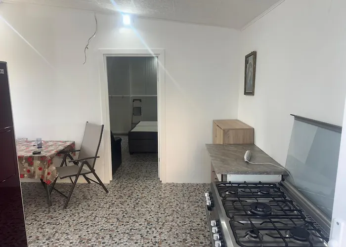 By Vikybog Appartement Boekarest